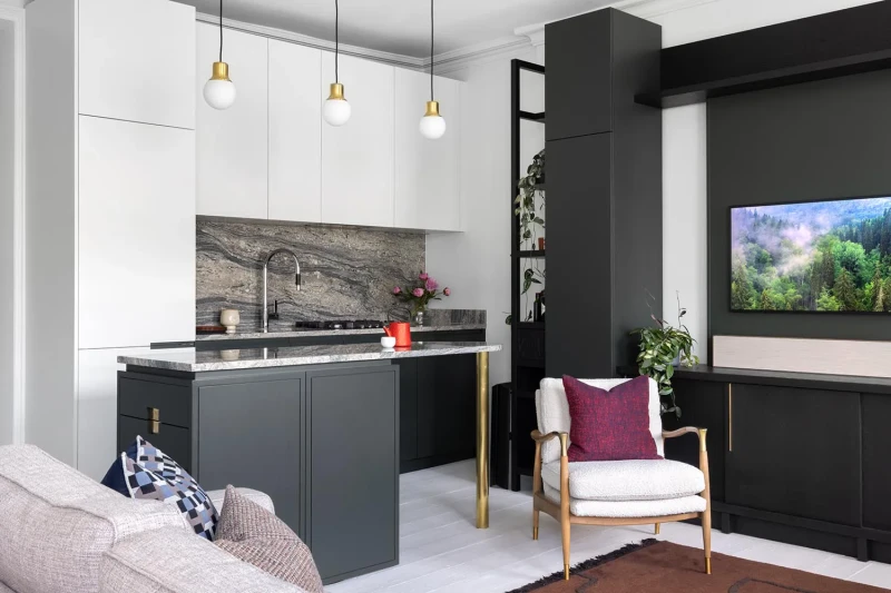 Kitchen in a South Kensington Apartment | Heckmann Design